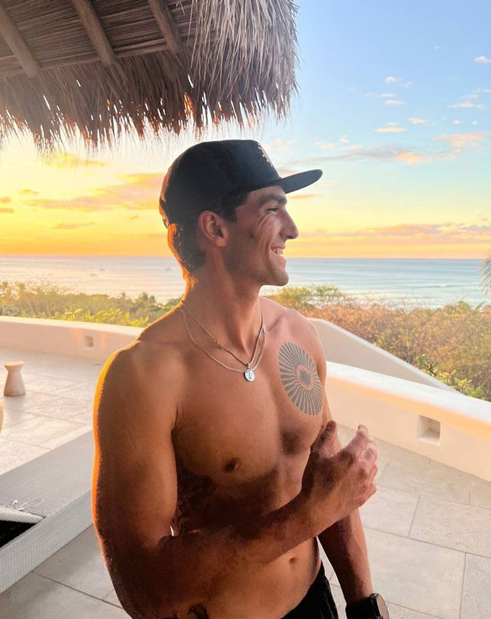 &ldquo;I Have Zero Desire For Riches&rdquo;: Influencer Mocked For Simple Life Post On A Yacht