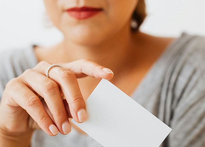 30 Wild Funeral Stories About Inappropriate, Weird Or Funny Things Happening