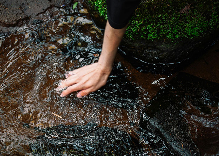 30 Wild Funeral Stories About Inappropriate, Weird Or Funny Things Happening