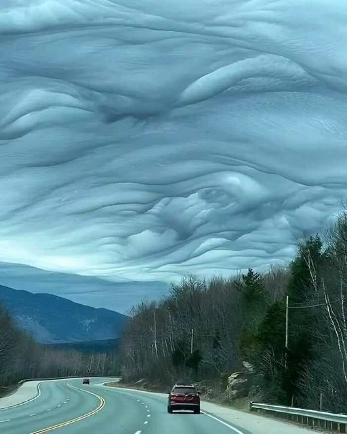 Estas nubes se llaman Undulatus Asperatus y fueron vistas en Gorham, New Hampshire: foto de Crystal Lee