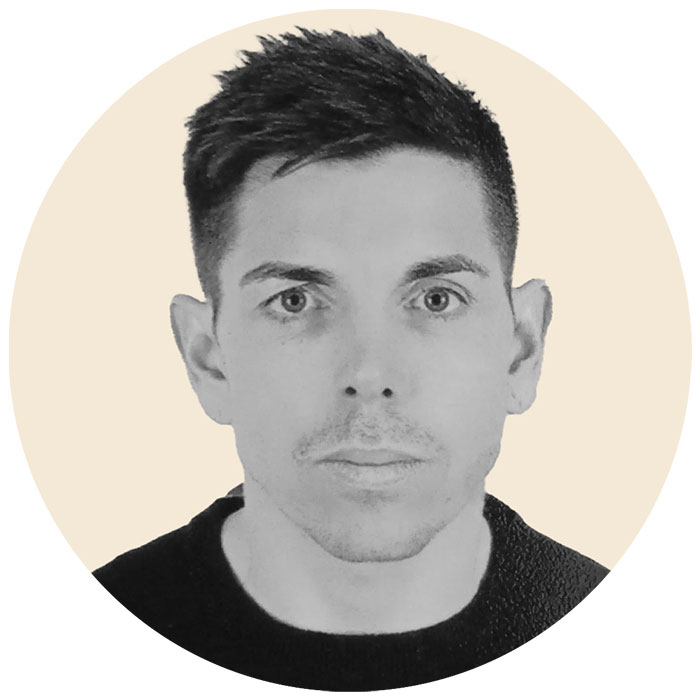 &ldquo;Childless&rdquo; And &ldquo;Unmarried&rdquo; Taylor Swift Criticisms In New Op-Ed Spark Misogyny Accusations