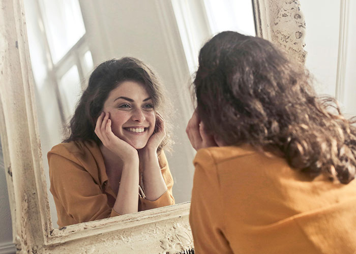 Woman Is Told She&rsquo;s &ldquo;Overreacting And Conservative&rdquo; After Her Reaction To Lingerie Prank