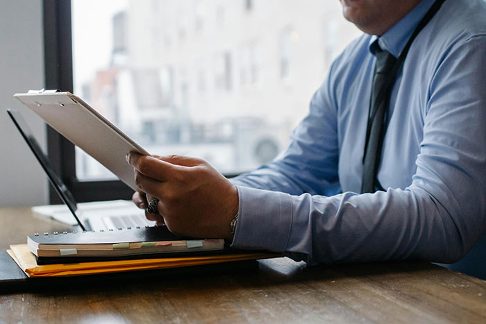 Woman Doxes Man&rsquo;s Address, He Finds Her Workplace And Gets Her Fired