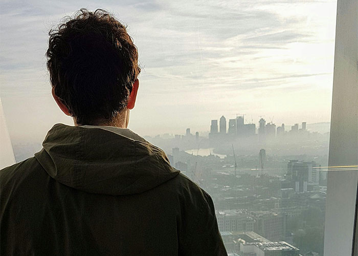 &ldquo;She&rsquo;s Crazy&rdquo;: Newcomer Doesn&rsquo;t Want To Join Neighborhood Tradition, Karen Doesn&rsquo;t Take No For An Answer