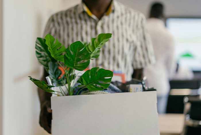 Employee Reprimanded For Being Ethical, Successfully Turns Tables On Company Employee Reprimanded For Being Ethical, Successfully Turns Tables On Company