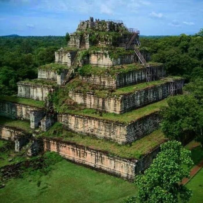 The Koh Ker Pyramid, Located In Cambodia, Standing At Over 35 Meters Tall, It's One Of The Largest Pyramid Structures In Southeast Asia