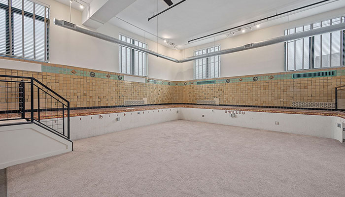 &ldquo;Is This Cool Or Weird?&rdquo; Woman Realizes Apartment Is Inside A Pool After Seeing &ldquo;Shallow&rdquo; Sign