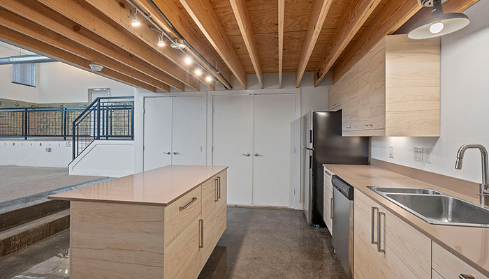 &ldquo;Is This Cool Or Weird?&rdquo; Woman Realizes Apartment Is Inside A Pool After Seeing &ldquo;Shallow&rdquo; Sign