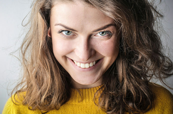 “Enjoy Your Glitter Bomb”: Sparkly Genitalia Confetti Sticks To Man As Stepdaughter Gets Revenge “Enjoy Your Glitter Bomb”: Sparkly Genitalia Confetti Sticks To Man As Stepdaughter Gets Revenge