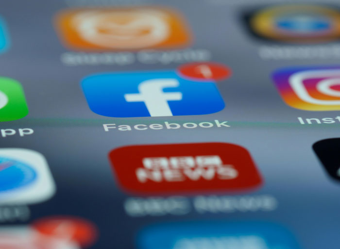 “I Will Never Forgive Myself”: 30 People Reveal Their Biggest Regret In Life