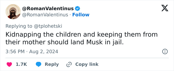 Tweet discussing legal issues involving Elon Musk and child custody concerns.