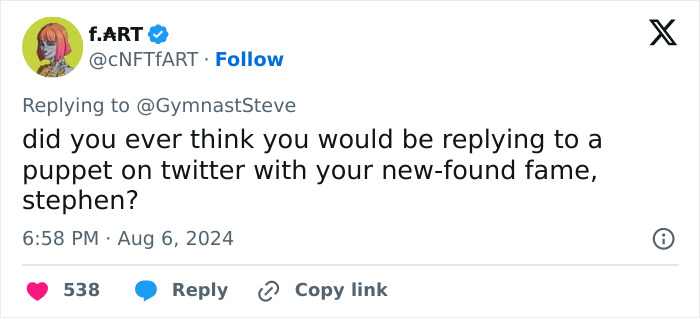 Nerdy Pommel Horse Guy’s Wholesome Interaction With Elmo Is Going Viral Nerdy Pommel Horse Guy’s Wholesome Interaction With Elmo Is Going Viral