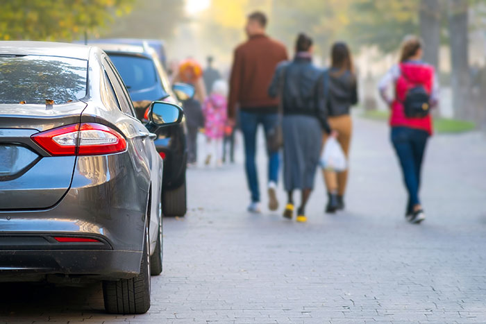 “Screwing Over A Struggling Family For Less Than $20,000”: Friend Helps Family Take Pro Revenge “Screwing Over A Struggling Family For Less Than $20,000”: Friend Helps Family Take Pro Revenge