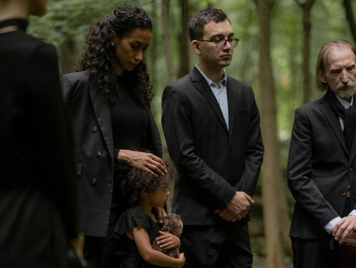 Stepson Keeps Ignoring Man For Years, Is Livid When He Refuses To Pay For His Kids&rsquo; College