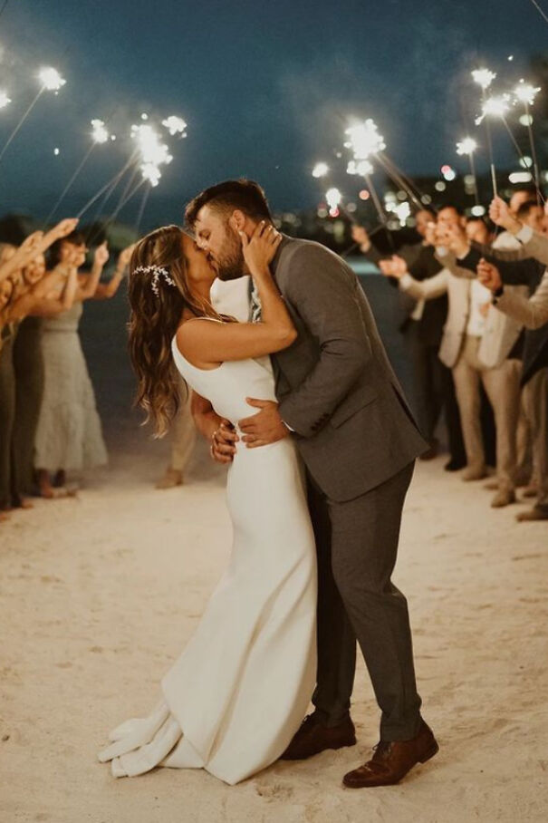 29 Innovative Beach Wedding Ideas: Ocean Oasis I Do's