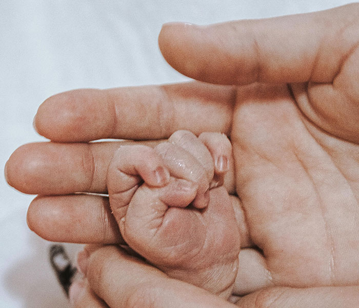 Man Turns His Back On Cheating Ex And Her Baby After DNA Test Results: &ldquo;She&rsquo;s On Her Own&rdquo;