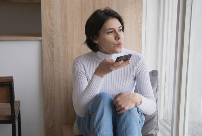 Bride Wants A 3-Day Destination Bachelorette Party At Disney, Loses It When MOH Backs Out Bride Wants A 3-Day Destination Bachelorette Party At Disney, Loses It When MOH Backs Out