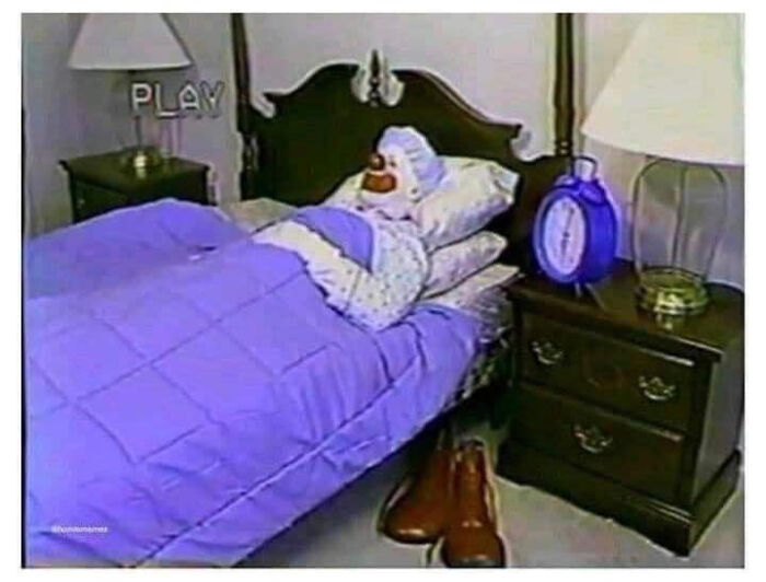 Funny-Reaction-Memes-Acting-Dumb