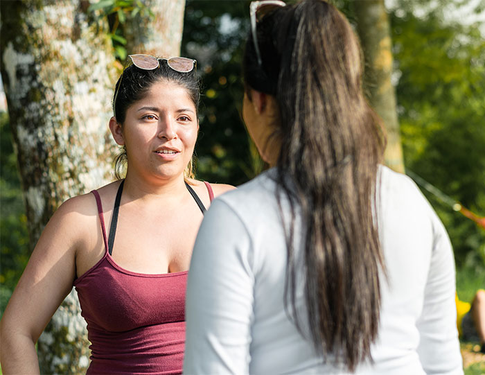“Get Off My Deck”: Entitled Couple Demands Woman Share Her Gazebo, Gets Evicted Instead “Get Off My Deck”: Entitled Couple Demands Woman Share Her Gazebo, Gets Evicted Instead