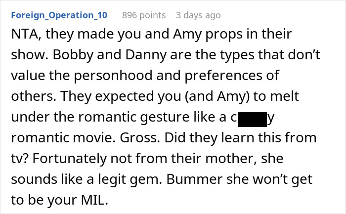 Two Relationships Come To An End After Proposal At Brother’s Wedding Didn’t Go As Planned Two Relationships Come To An End After Proposal At Brother’s Wedding Didn’t Go As Planned