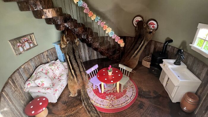 I Made A Tree Stump House I Made A Tree Stump House