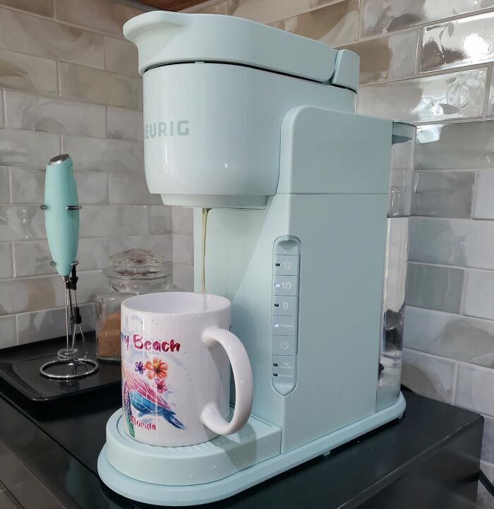 This Sleek And Compact Keurig K-Express Coffee Maker Is The Perfect Caffeine Kickstarter For Small Spaces And Busy Mornings