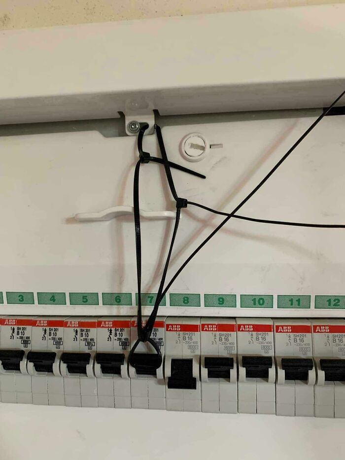 Trust Me I'm An Electrician