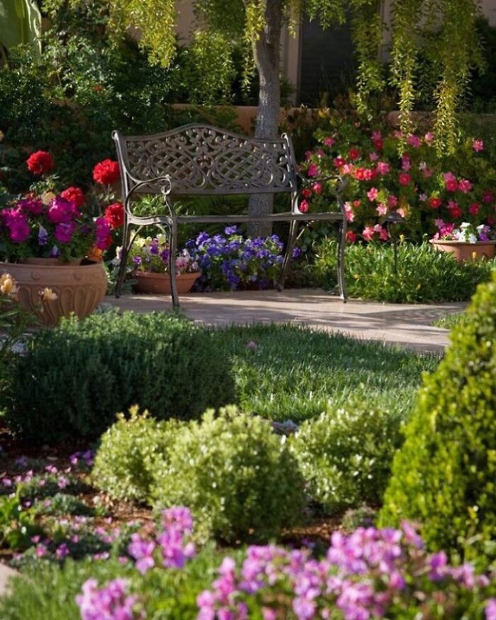 Beautiful-Gardens-Instagram