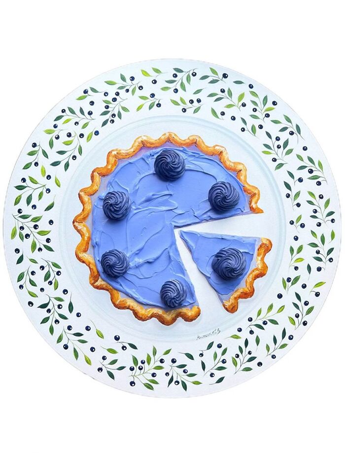 This Ukrainian Artist Paints Vintage Plates With 3D Food Of All Kinds (New Pics)