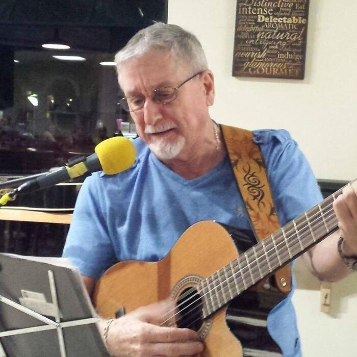 Pop Pop In The Studio