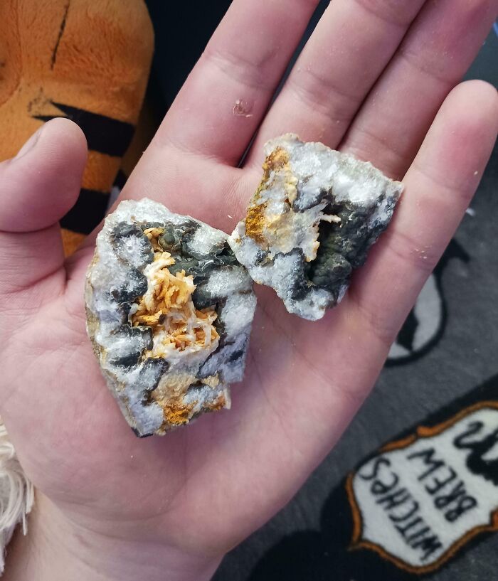 Girlfriend Had A Geode And Let Me Smash It. It Looks Like Forbidden Sushi