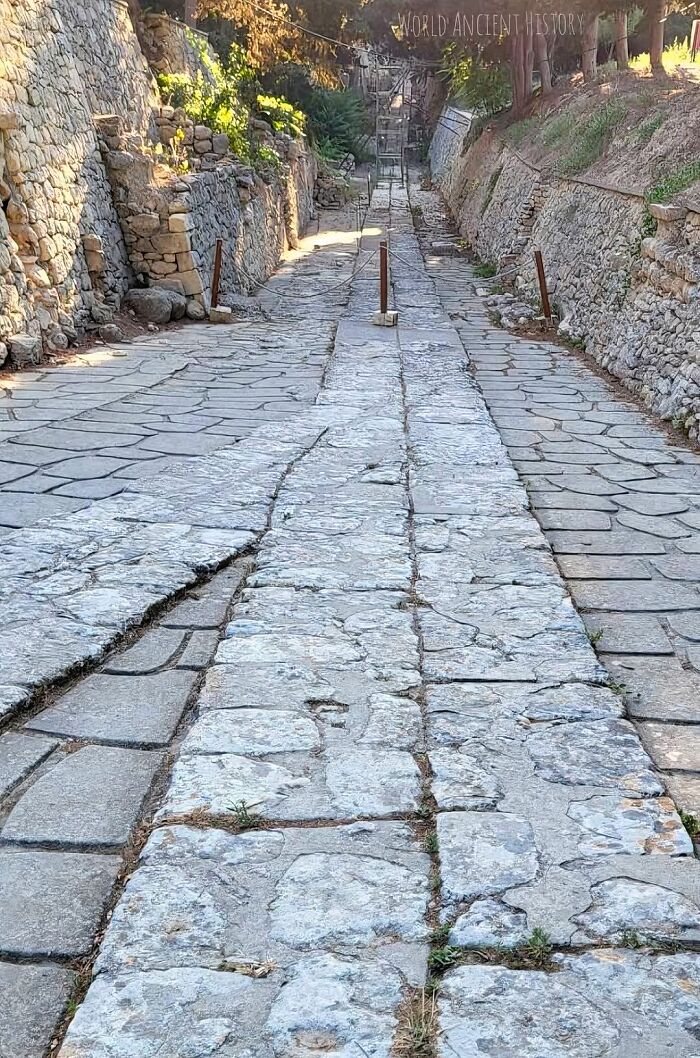 More Than 3500 Year Old Minoan Road, The Oldest Road In Europe