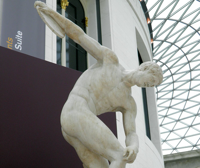 Olympic Discus Throw Record, Which Stood For 20 Years, Gets Broken By Previous Record Holder’s Son Olympic Discus Throw Record, Which Stood For 20 Years, Gets Broken By Previous Record Holder’s Son