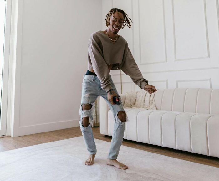 “What’s An Unwritten Rule In Your Household That Would Seem Bizarre To Outsiders?” (50 Answers)