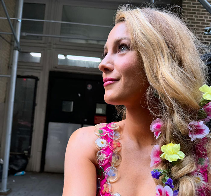 Reporter Who &ldquo;Wanted To Quit&rdquo; After Interviewing Blake Lively Says &ldquo;She Didn&rsquo;t Want Me There&rdquo;