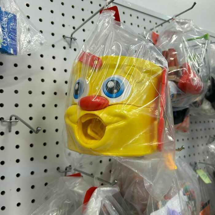 Nostalgic-Thrift-Store-Finds