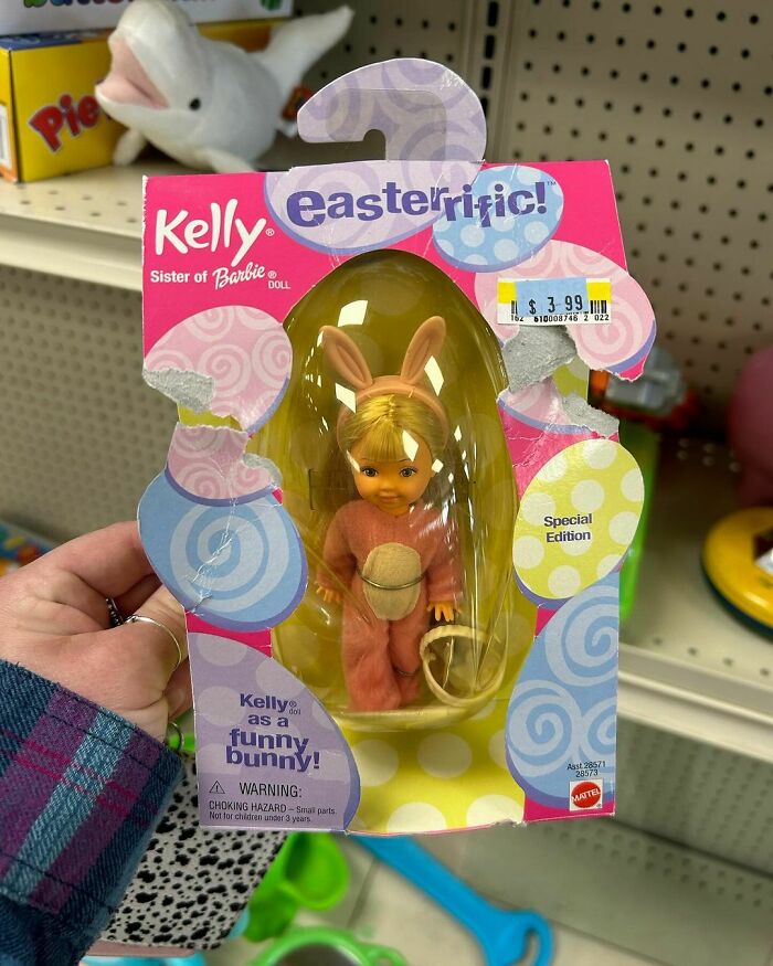 Nostalgic-Thrift-Store-Finds