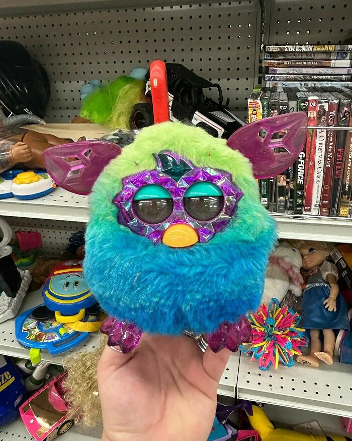 Nostalgic-Thrift-Store-Finds