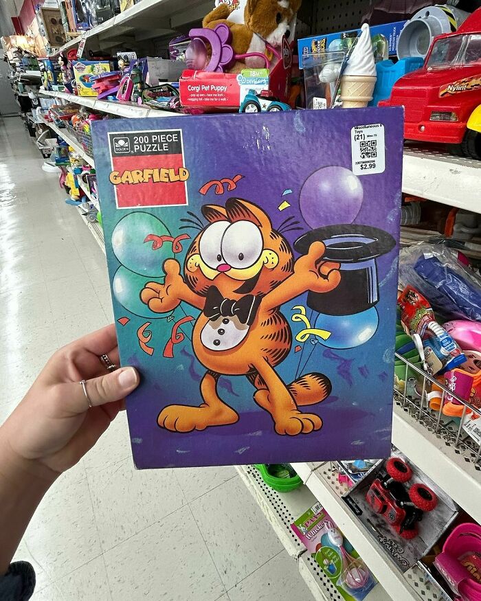 Nostalgic-Thrift-Store-Finds