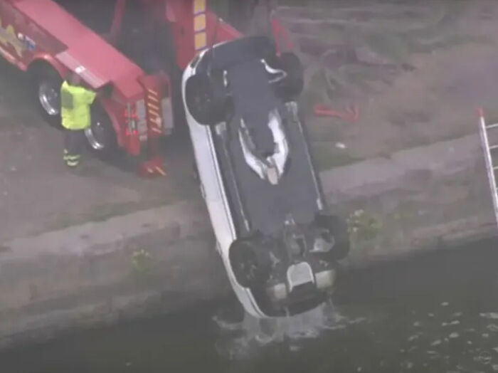 Couple Getting Steamy In Car Accidentally Roll Into River After Bumping Into Gear Shifter