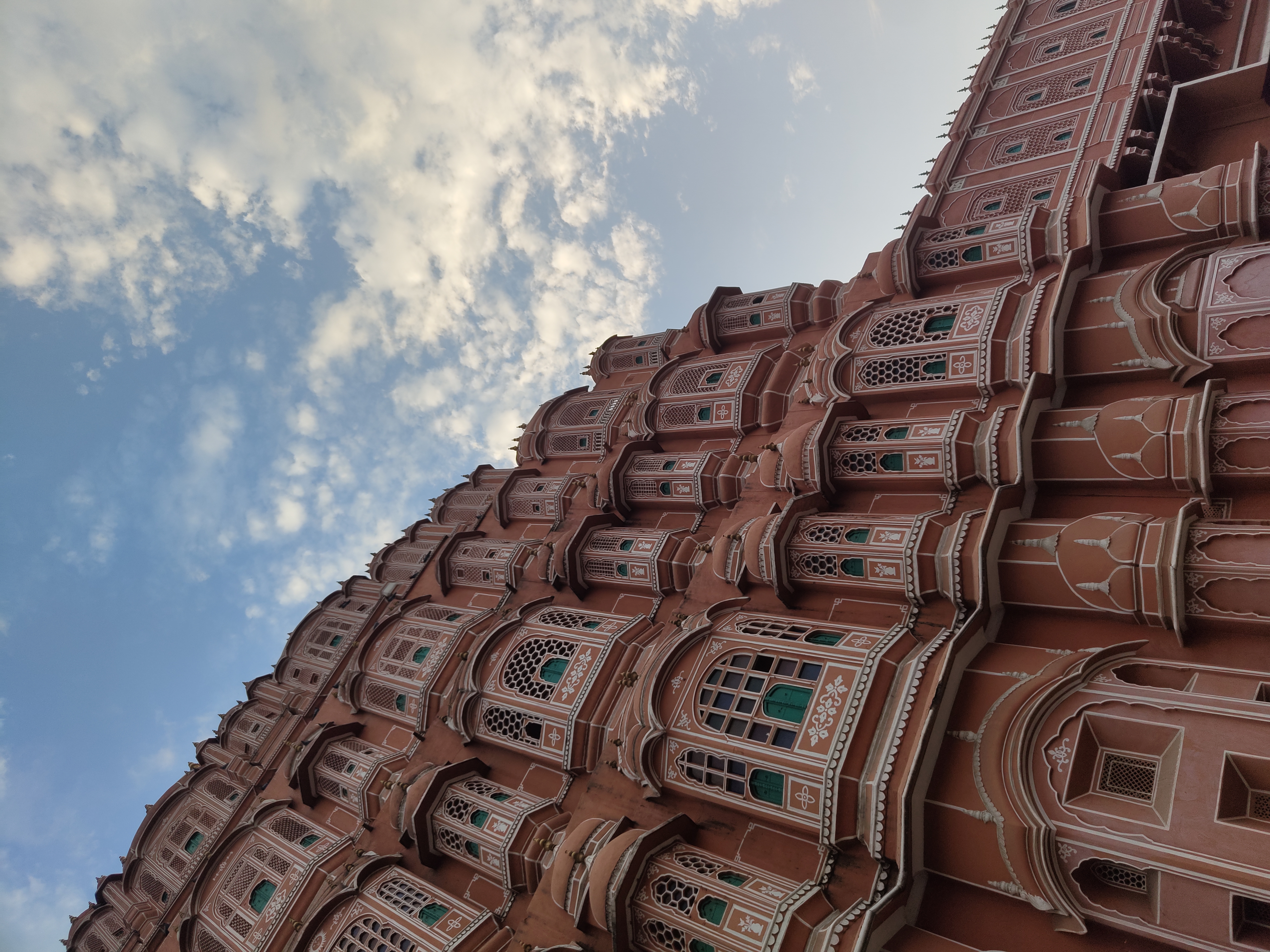 I Explored Hawa Mahal At A Sunday Morning !!