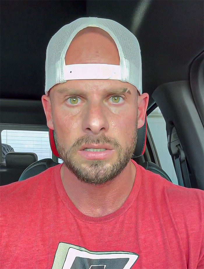 Joey Swoll Gets Woman Thrown Out Of Country For &ldquo;Disgusting&rdquo; Act In The Grocery Store