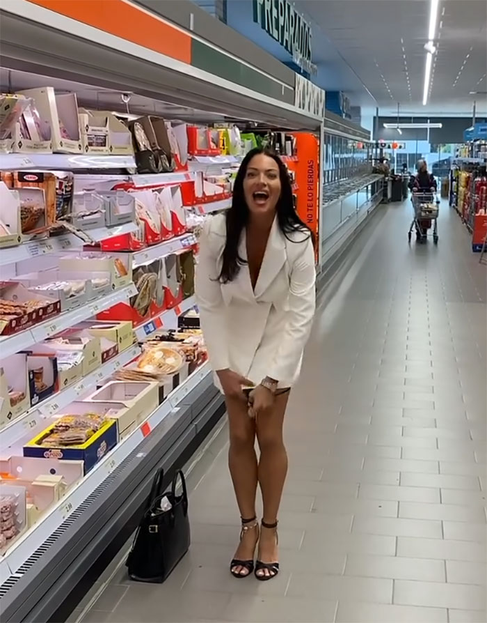 Joey Swoll Gets Woman Thrown Out Of Country For &ldquo;Disgusting&rdquo; Act In The Grocery Store