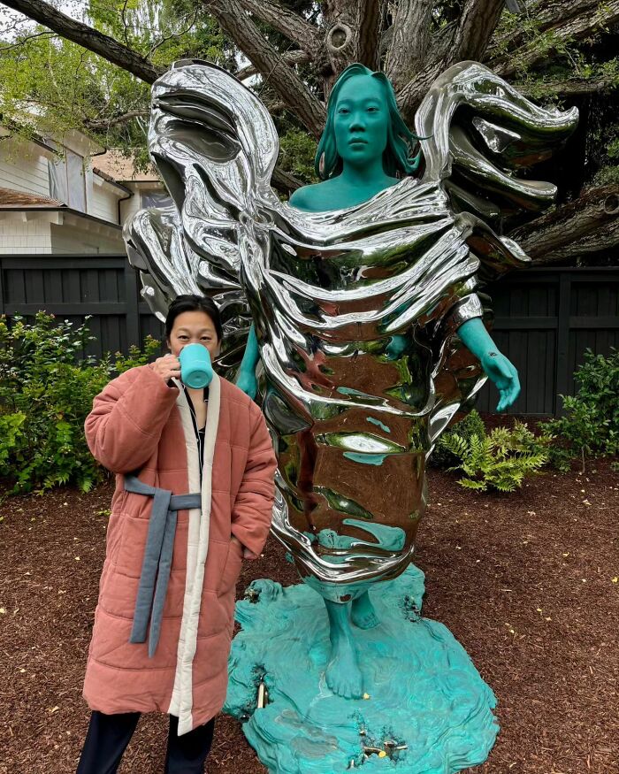 &ldquo;Husbands Everywhere Are Shaking&rdquo;: Mark Zuckerberg Puts Giant Statue Of Wife In Their Garden