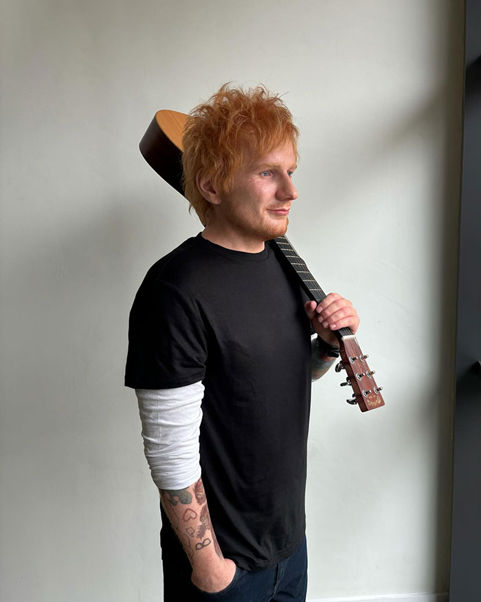 “I Ordered Taylor Swift From Wish”: Fans Roast Wax Museum’s Latest Statue “I Ordered Taylor Swift From Wish”: Fans Roast Wax Museum’s Latest Statue