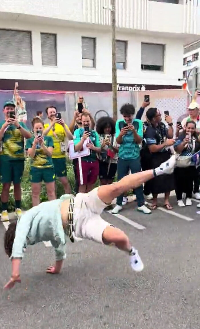 Unseen Footage Of Bullied Aussie Breaker Has Fans Asking, &ldquo;Where Was This In The Competition?&rdquo;