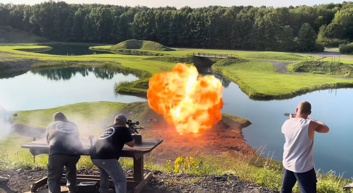 “Biggest Crybaby Fit”: Man Blows Up His Harley-Davidson Motorcycle Because Brand Has Gone “Woke” “Biggest Crybaby Fit”: Man Blows Up His Harley-Davidson Motorcycle Because Brand Has Gone “Woke”