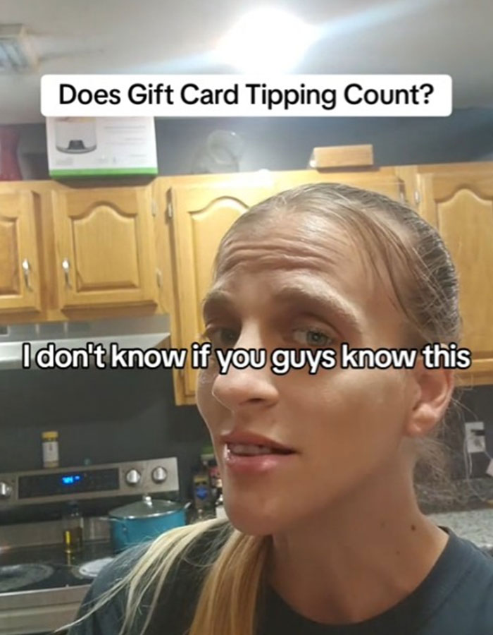 &ldquo;Tipping Is Out Of Control&rdquo;: Waitress Rejects 35% Gift Card Tip, Leaving Customer Confused