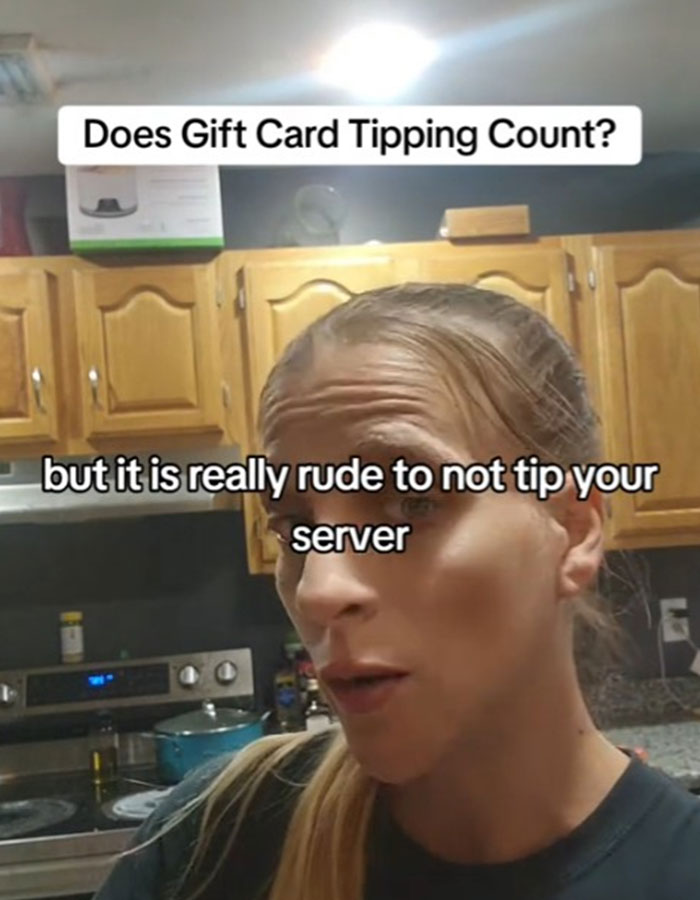 &ldquo;Tipping Is Out Of Control&rdquo;: Waitress Rejects 35% Gift Card Tip, Leaving Customer Confused