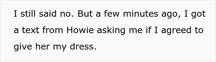 Plus-Sized Bride Doesn't Accept Rejection, Attempts To Snatch Friend&rsquo;s Wedding Dress When Told No